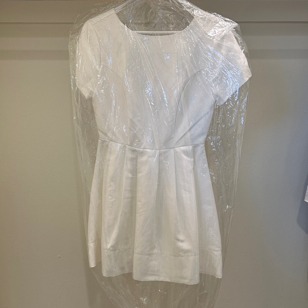 DO+BE White Short Sleeve Dress
